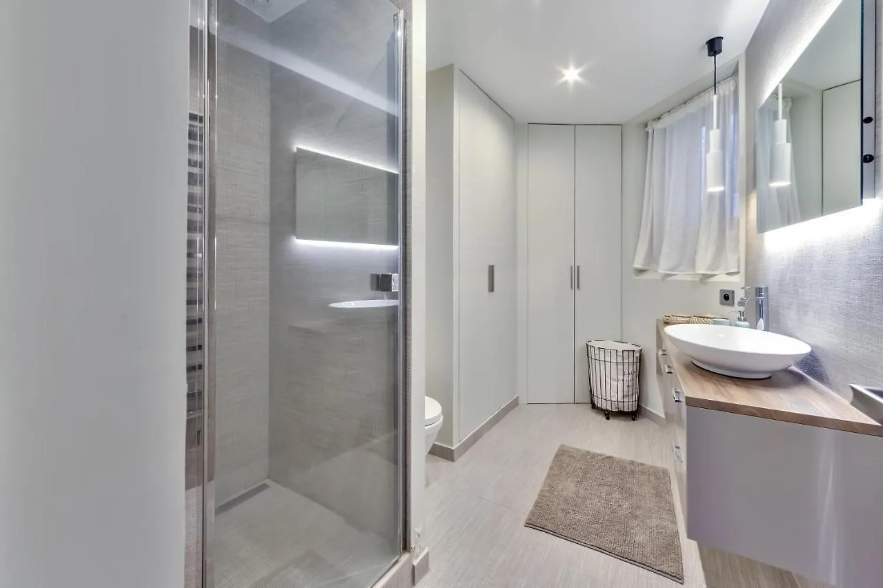 Apartment Splendid 3 Bdrs Flat In A Prime Location Of Paris